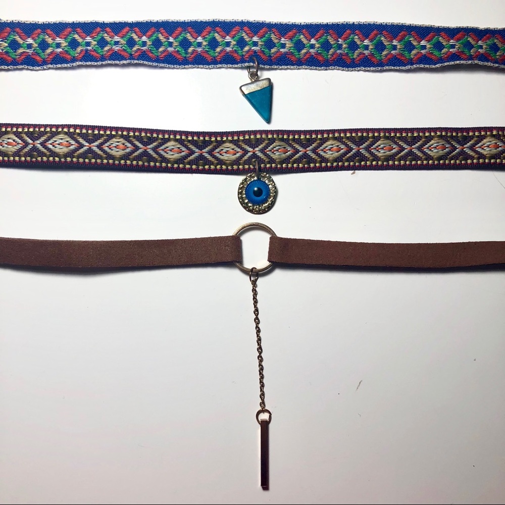 ⭐️Set of 3 Chokers